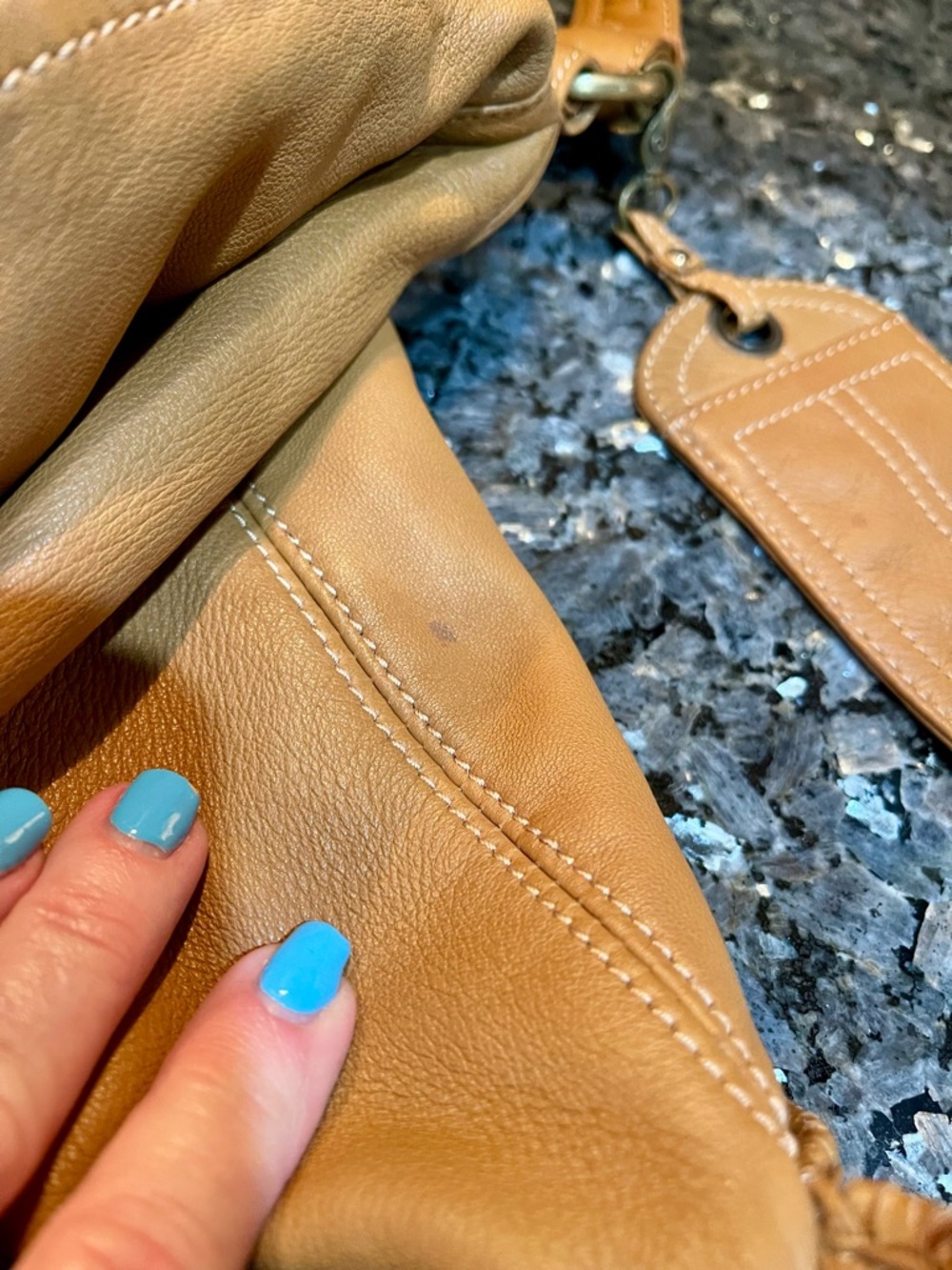 Hayden Harnett Shoulder Bag Tan Leather Hobo with Tassel & Hardware Detail - Picture 8 of 16